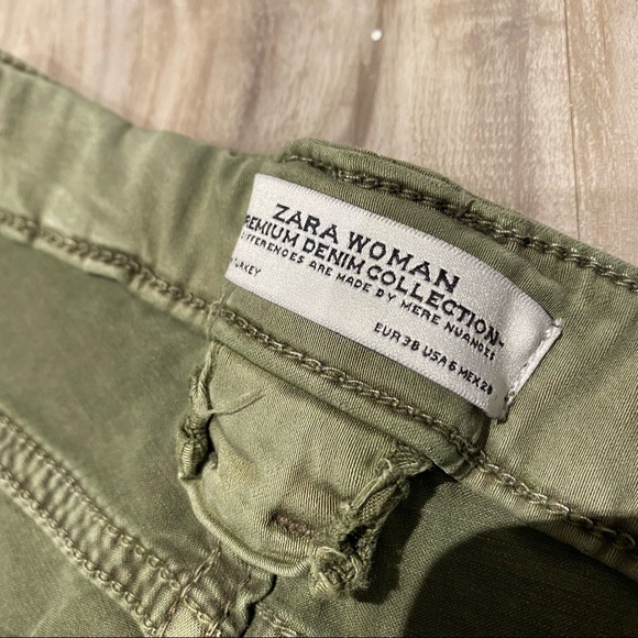 Super comfy and stretchy army green skinny cargo pants - Picture 2 of 6